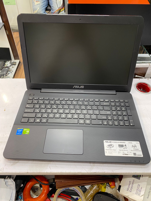لپتاپ ایسوس مدل و مشخصات . Laptop ASUS X 554L cpu i5 5200u ram 8GB. SSD 256 GB vga mx 920 NVDIA