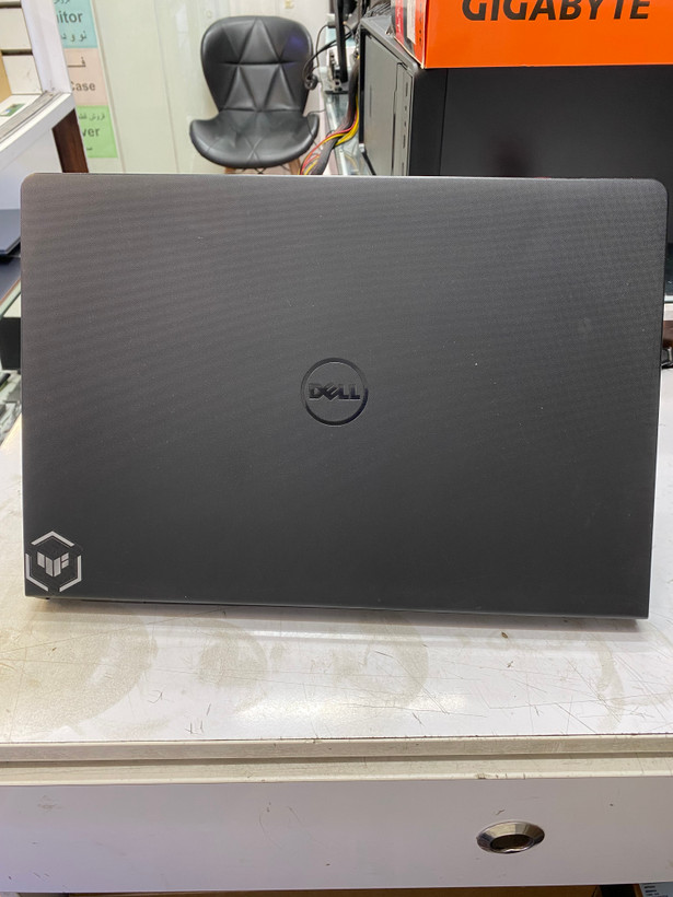 لپتاپ دل مدل و مشخصات Inspiron 15 clron n4000 ram 4GB DDR4 Hdd500gb